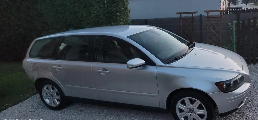 Volvo V50 cena 23600 przebieg: 197100, rok produkcji 2005 z Szczyrk małe 301